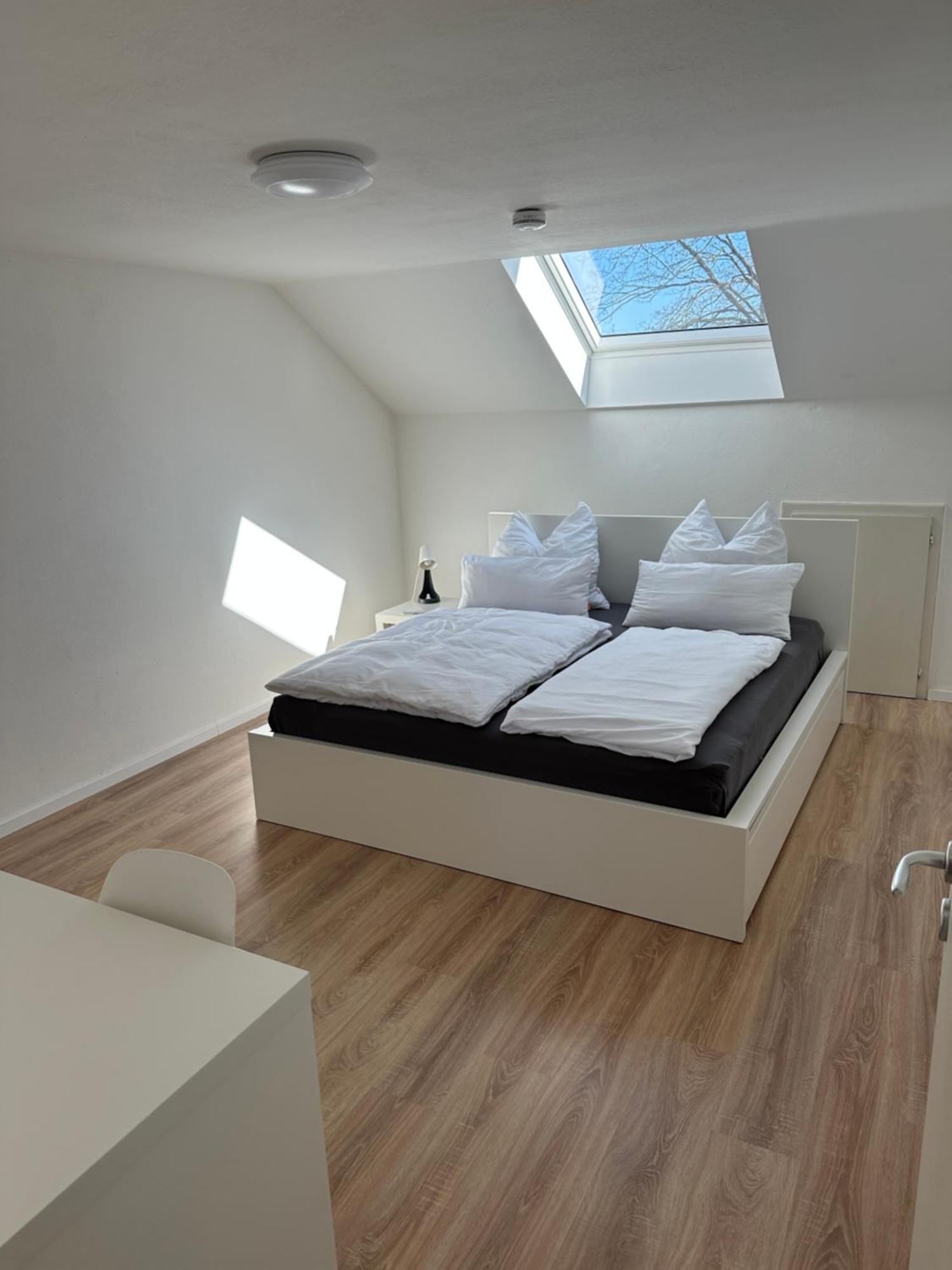 Ferienwohnung Martin 2 Schlafzimmer Нойфарн бай Фрайзинг Екстериор снимка